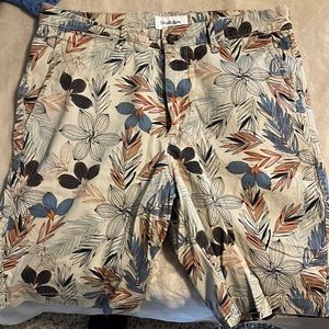 Good fellow men shorts new no tag